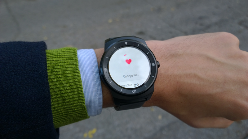 Illustration for article titled LG G Watch R, análisis: el smartwatch se sigue buscando a sí mismo